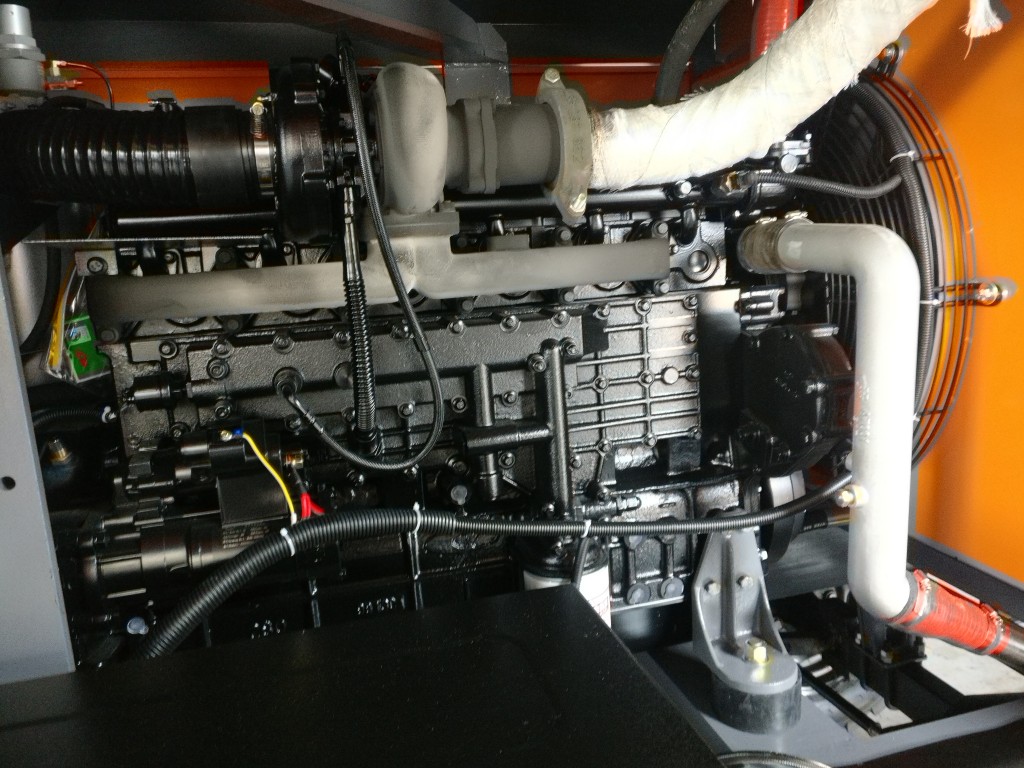 志高139SCY螺杆机2